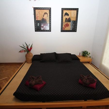 Nuevo Balmes Habitaciones 巴塞罗那 外观 照片