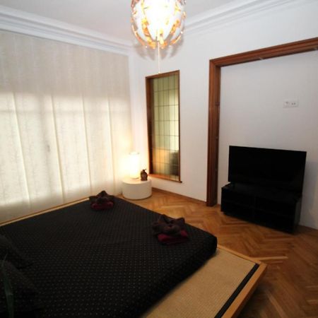 Nuevo Balmes Habitaciones 巴塞罗那 外观 照片