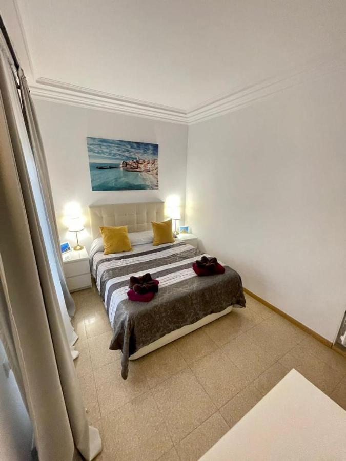 Nuevo Balmes Habitaciones 巴塞罗那 外观 照片