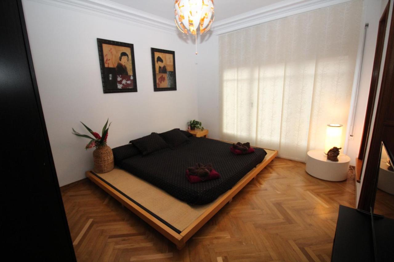 Nuevo Balmes Habitaciones 巴塞罗那 外观 照片